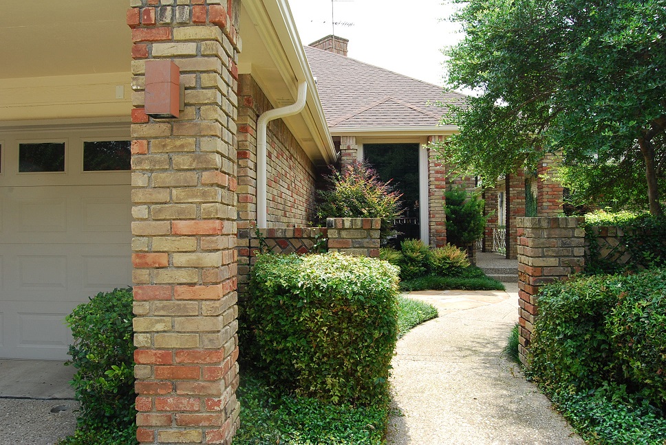 Coming Soon For Lease Updated Home in Bent Tree Village